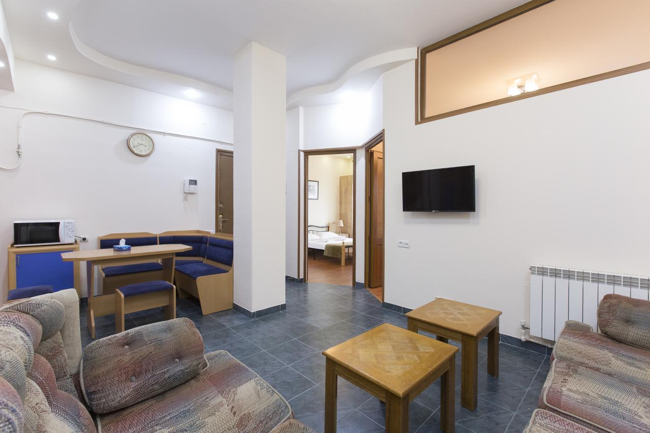 Umba Apartment N1 - 2 Bedrooms Erevan Exterior foto